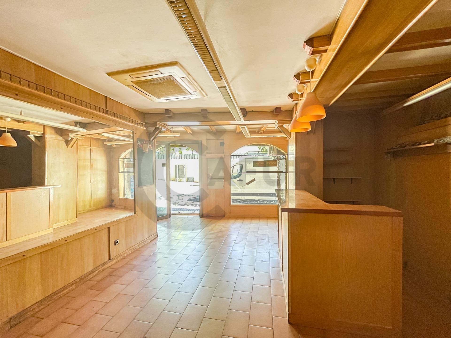 Premises to rent in Esplugues de Llobregat