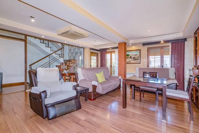 Casa adosada en Venta en Barrio de Zaidín