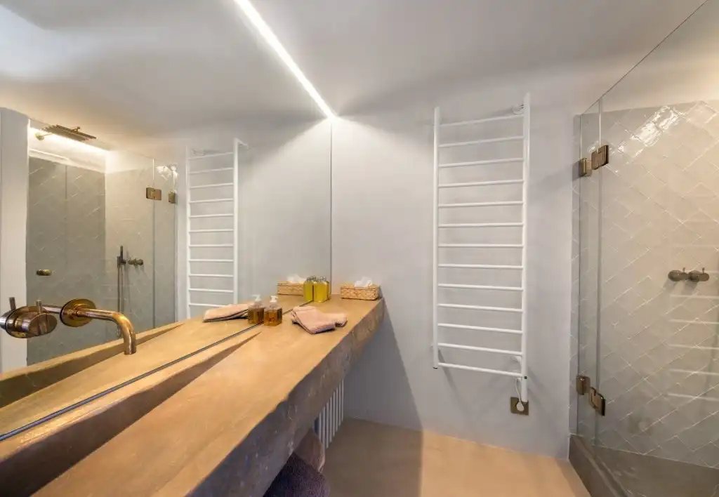 Bathroom of Country homes for sale in Deià  with Air Conditioner, Heating and Terrace