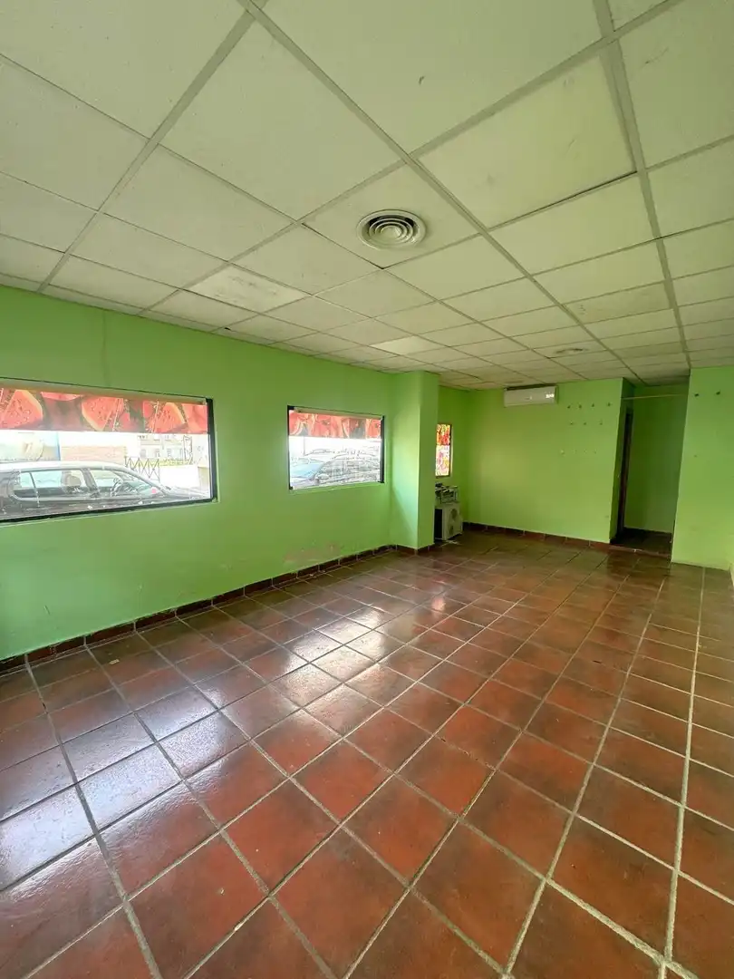 Local comercial de lloguer a Bulevar - Plaza Castilla, imagen 4