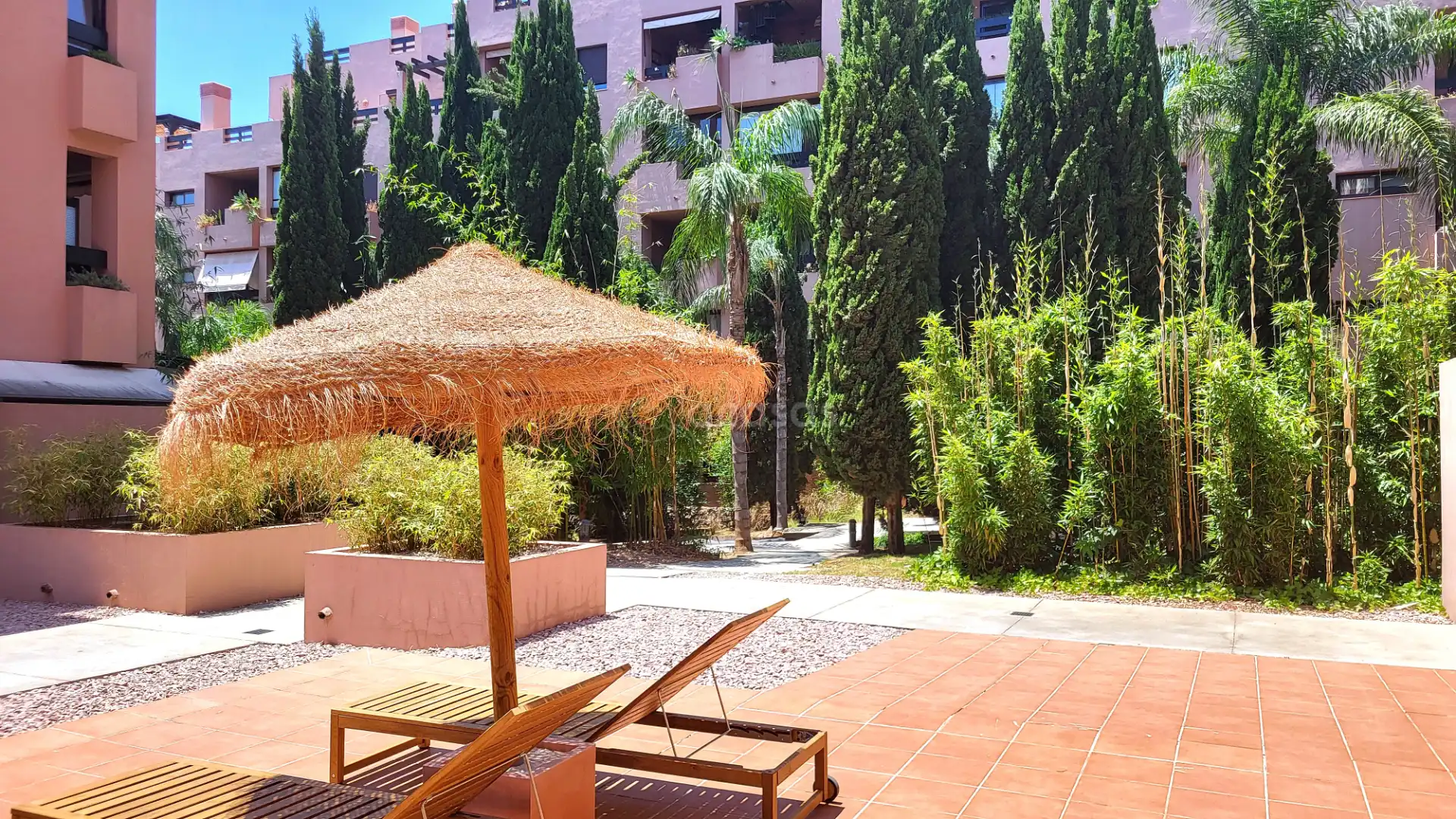 Terrace of Flat for sale in Benalmádena  with Air Conditioner, Terrace and Furnished