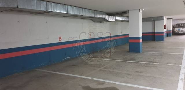 Garaje en Venta en Artunduaga Kalea en Urbi