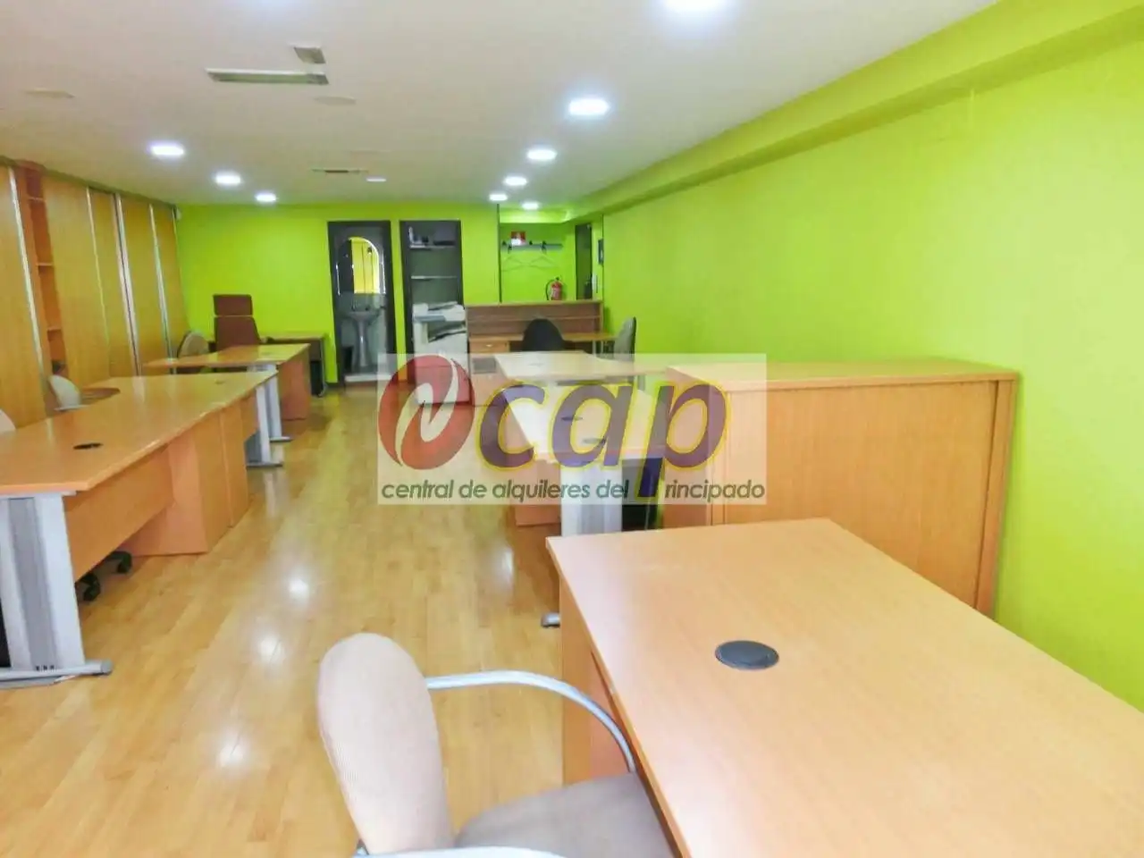 Office for rent in Gijón   with Heating and Furnished
