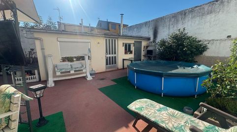 Foto 2 de Casa adosada en venda a Escuelas-pb, 1, Carracedelo, León