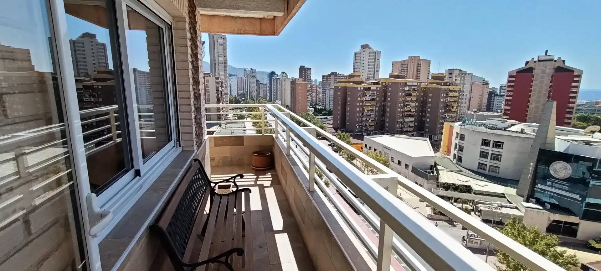 Apartamento con terraza en venta en Avenida ALFONSO PUCHADES, imagen 3