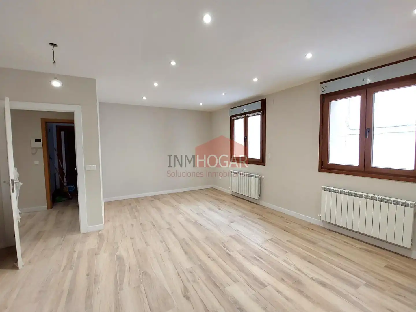 Sala de estar de Dúplex en venta en Arévalo con Calefacción, Terraza y Balcón