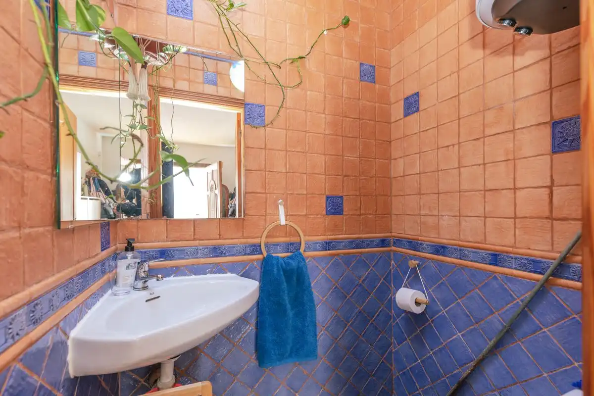 Baño de Casa adosada en venta en Sant Josep de sa Talaia con Aire acondicionado, Calefacción y Jardín privado