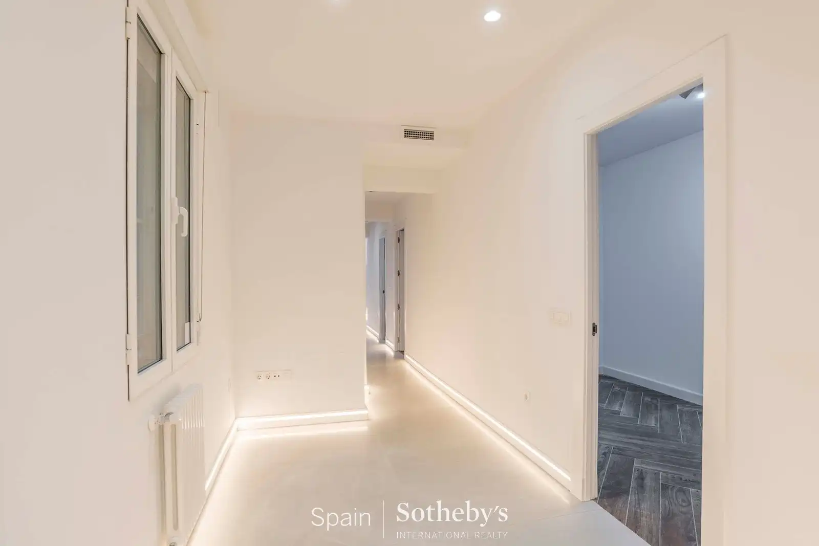 Apartments for sale in Calle de Benito Gutiérrez, Argüelles