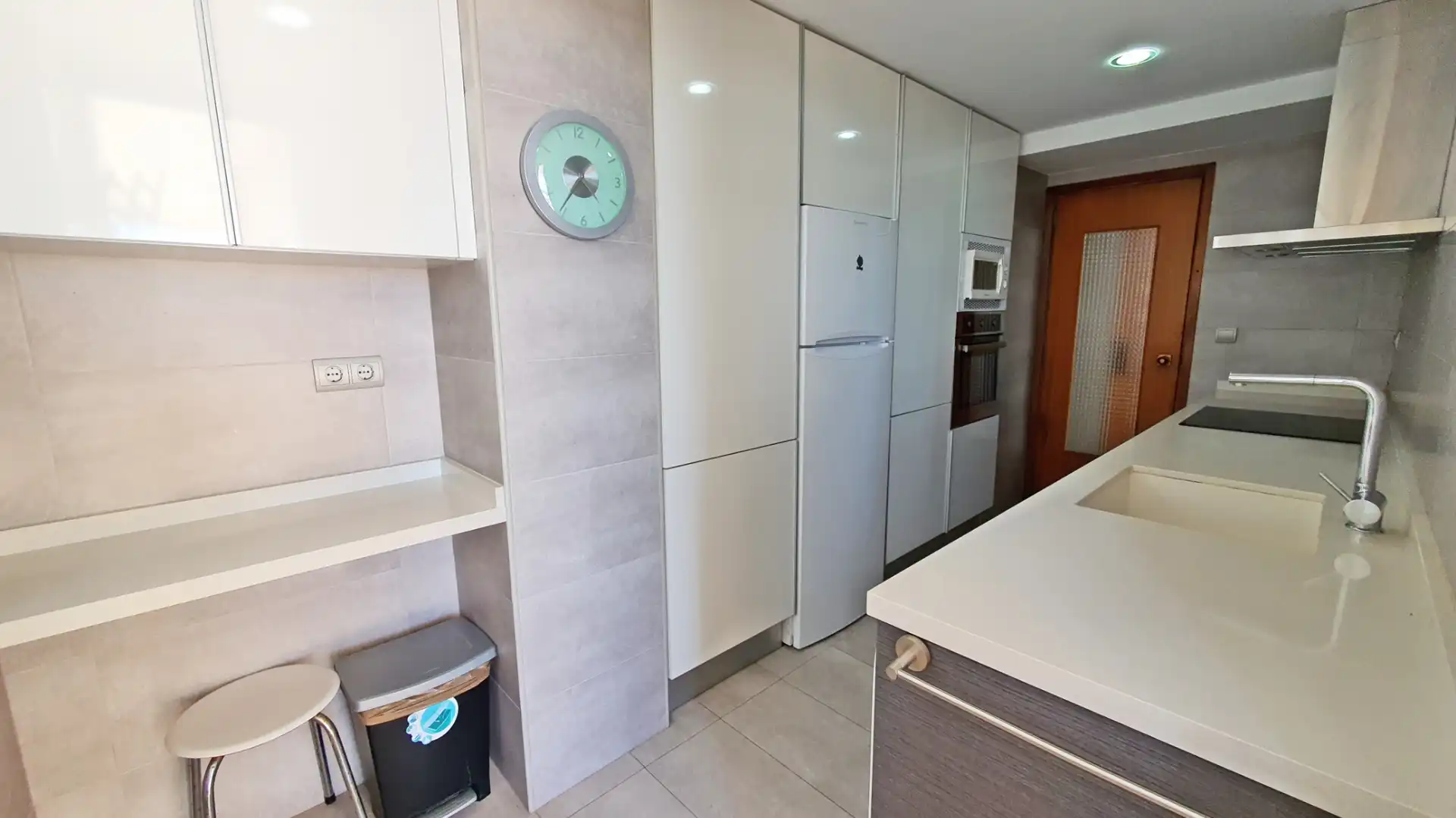 Apartment with terrace to rent in Passeig Marítim de Neptú, imagen 20