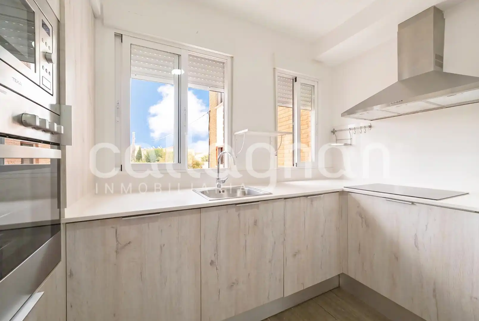 Piso con terraza en venta en Corinto - Almarda, imagen 11