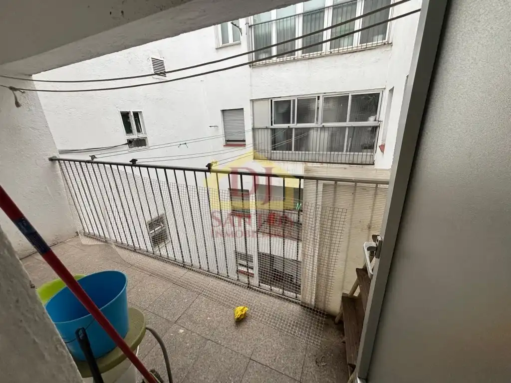 Balcony of Flat for sale in Salamanca