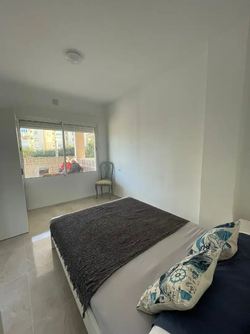 Habitación de Casa o chalet en venta en Valencia con Aire acondicionado, Amueblado y Lavadora