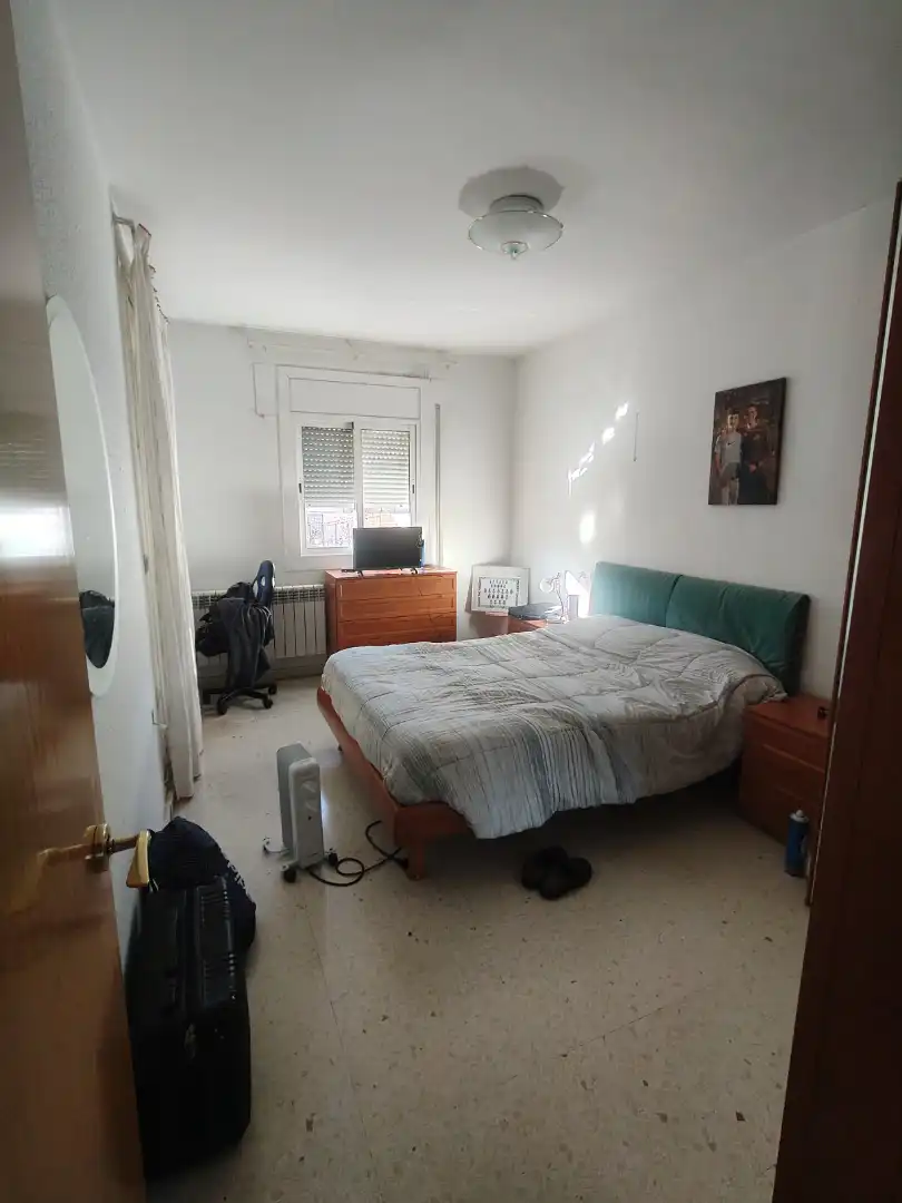 Dormitori de Casa o xalet en venda en Baza amb Moblat
