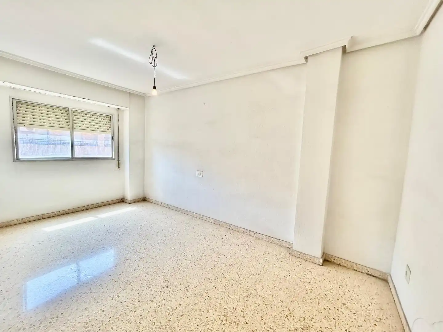 Piso en venta en Valencia con Balcón