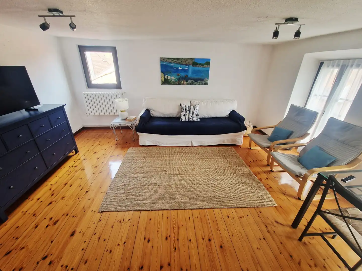 Sala de estar de Casa adosada en venta en Soto del Barco con Calefacción y Terraza