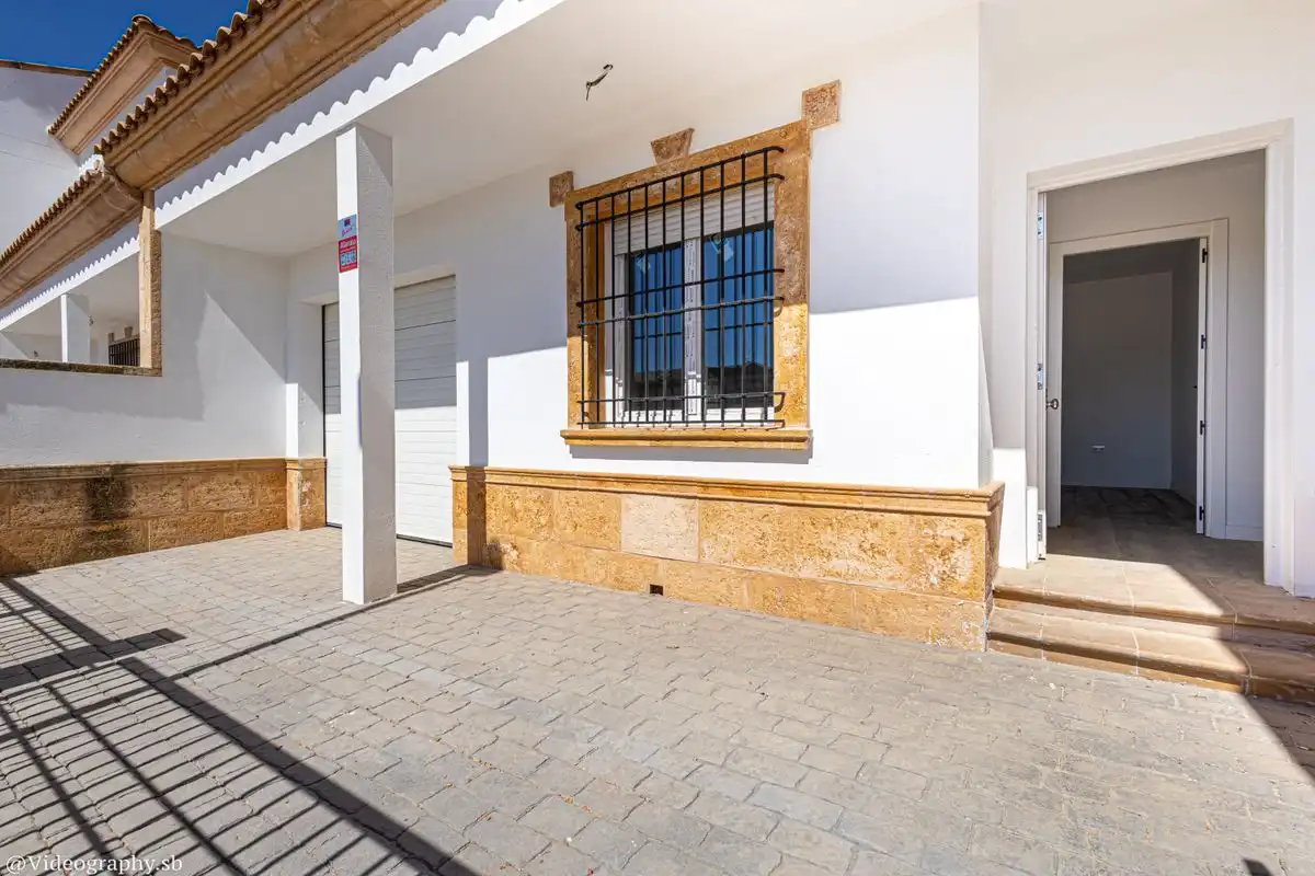 Vista exterior de Casa o chalet en venta en La Villa de Don Fadrique con Calefacción, Terraza y Trastero