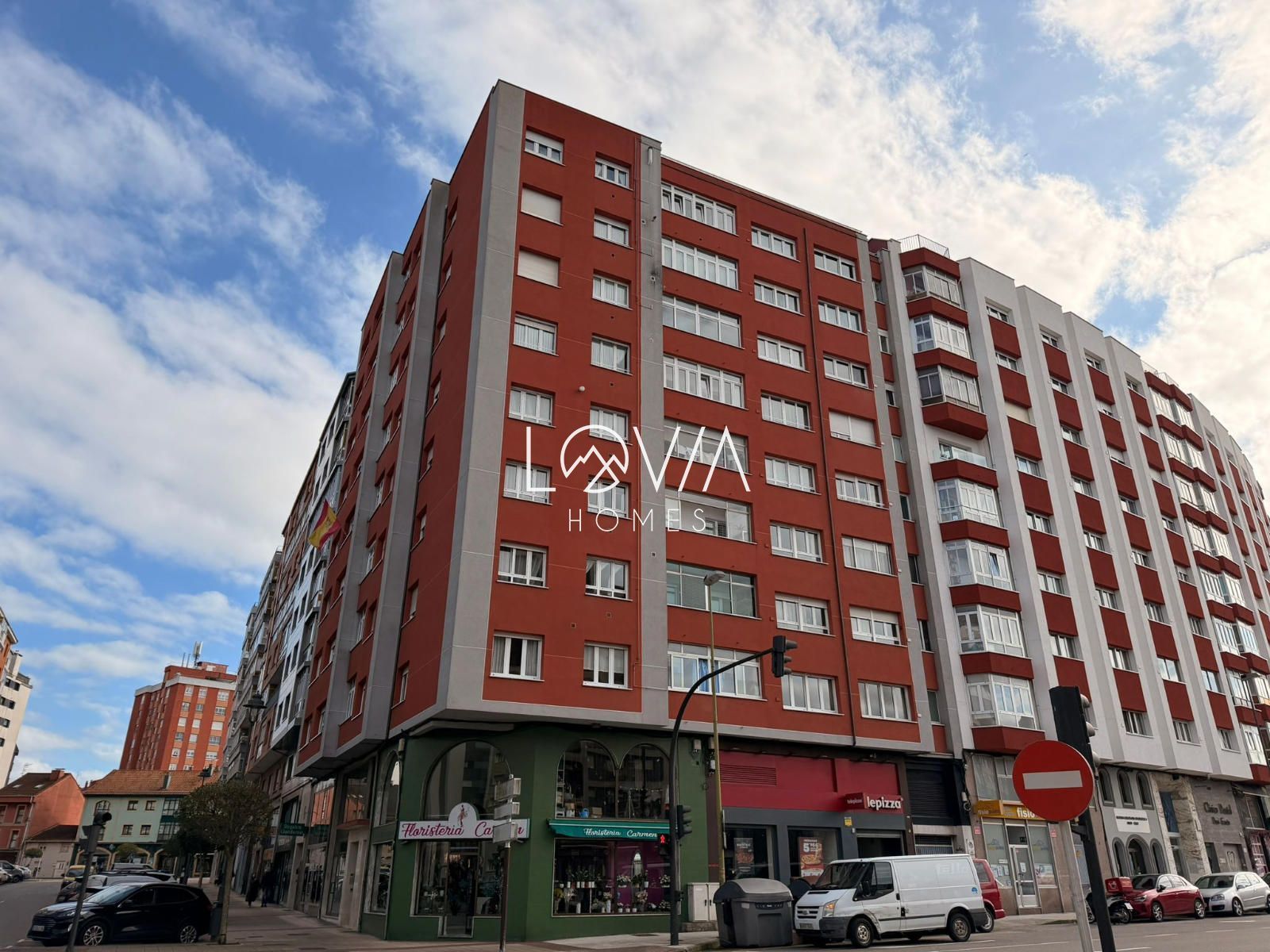 Vista exterior de Piso en venta en Avilés