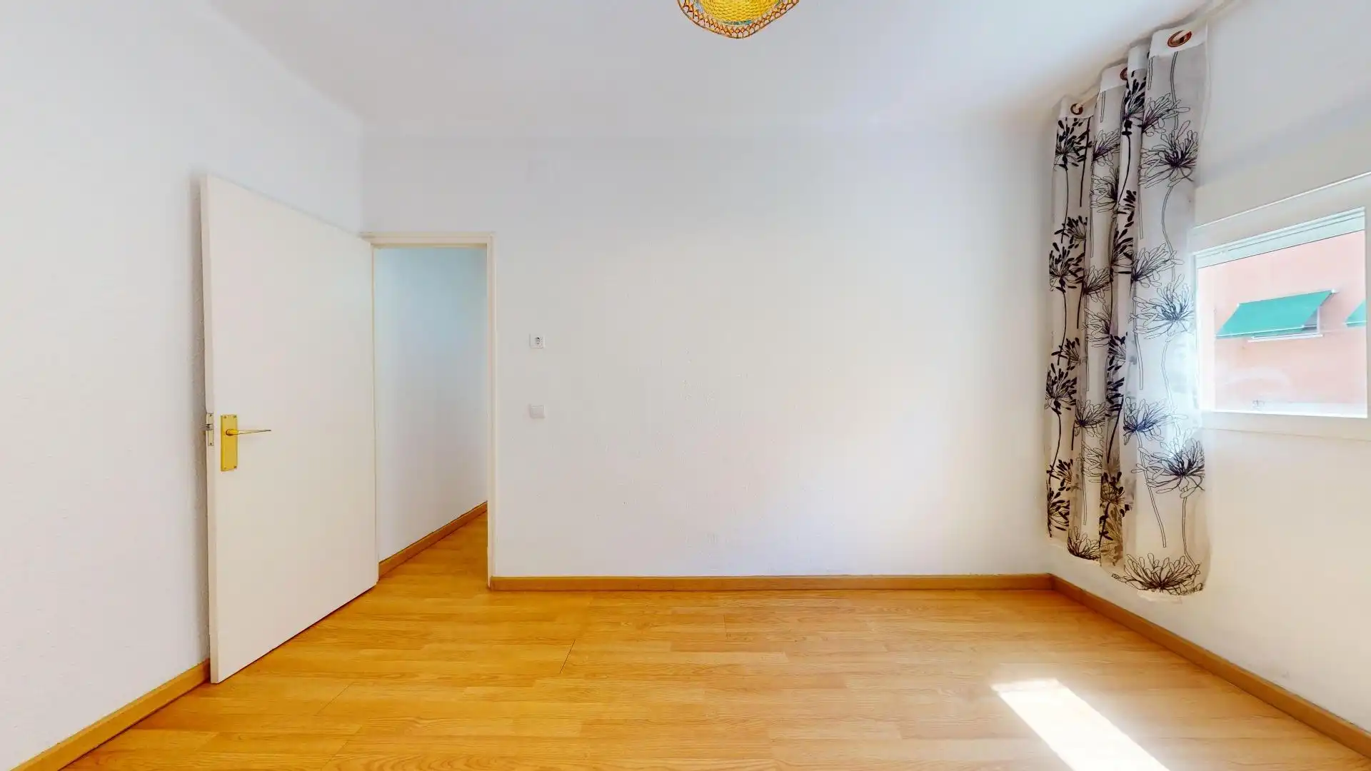 Flat with lift for sale in Calle Benadalid, imagen 7