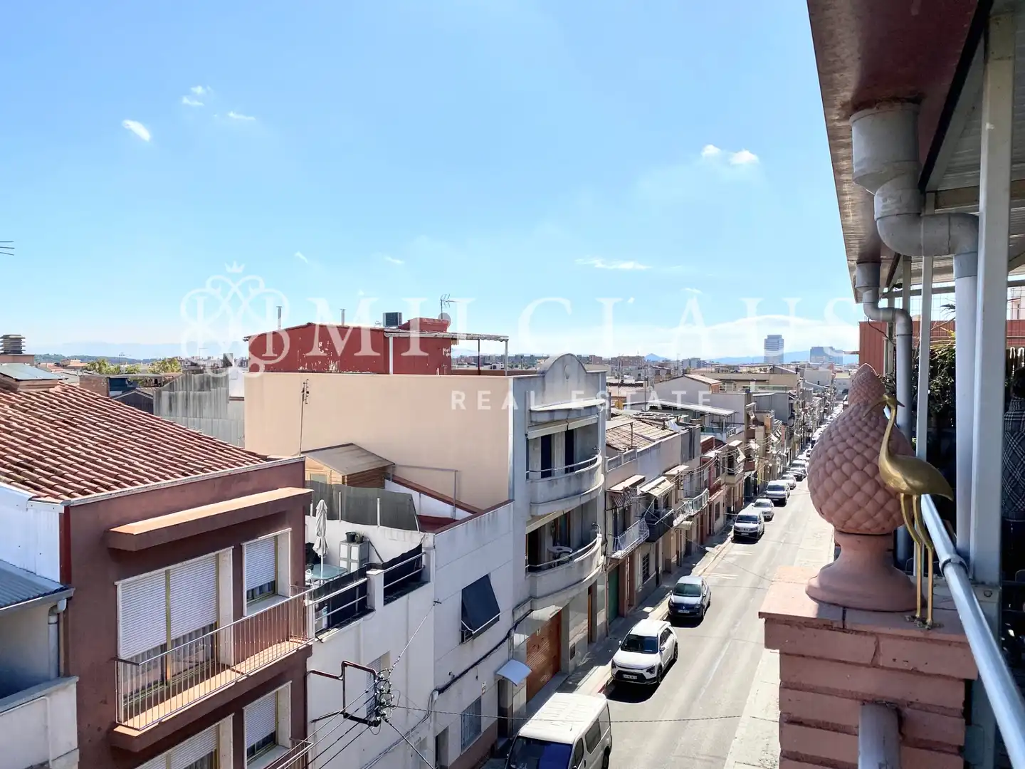 Vista exterior de Casa adosada en venda en Sabadell amb Aire condicionat, Calefacció i Terrassa