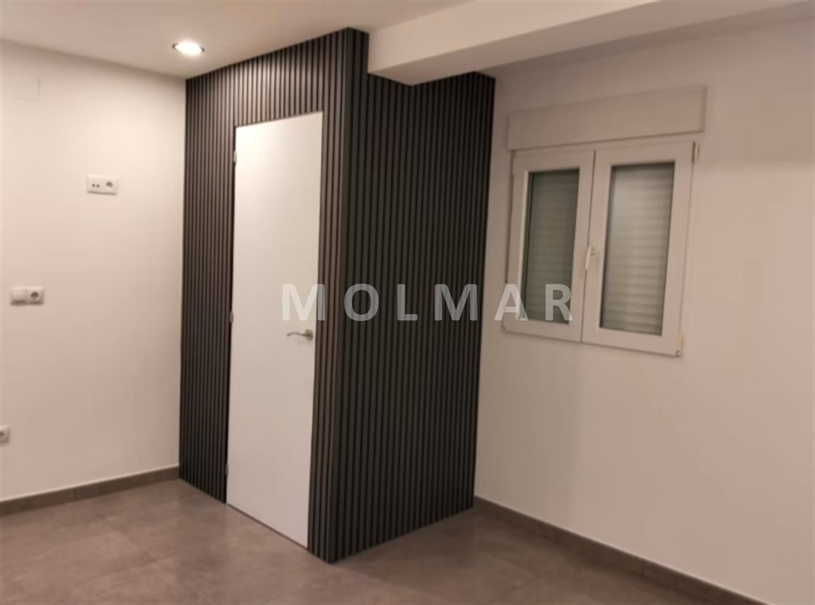 Flat for sale in Paterna  with Air Conditioner and Internet