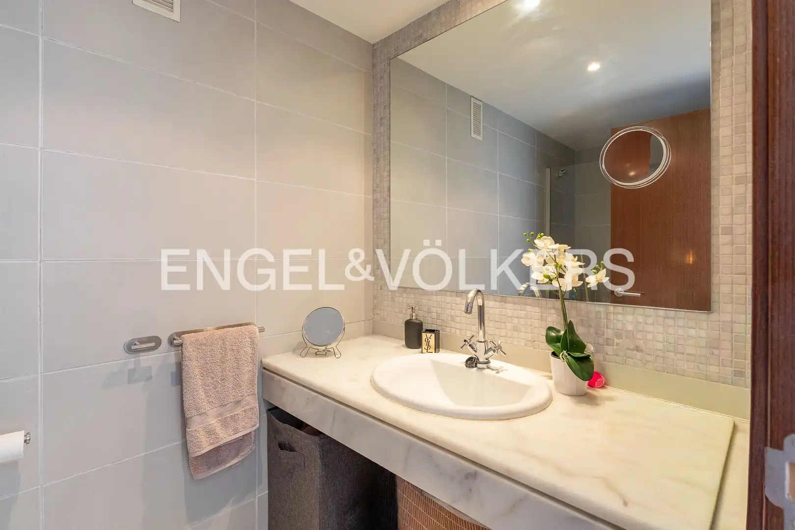Bathroom of Lofts for sale in Madrid  with Air Conditioner, Heating and Swimming Pool