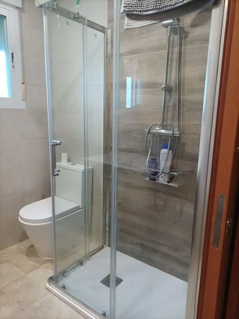 Bany de Pis en venda en Córdoba amb Balcó