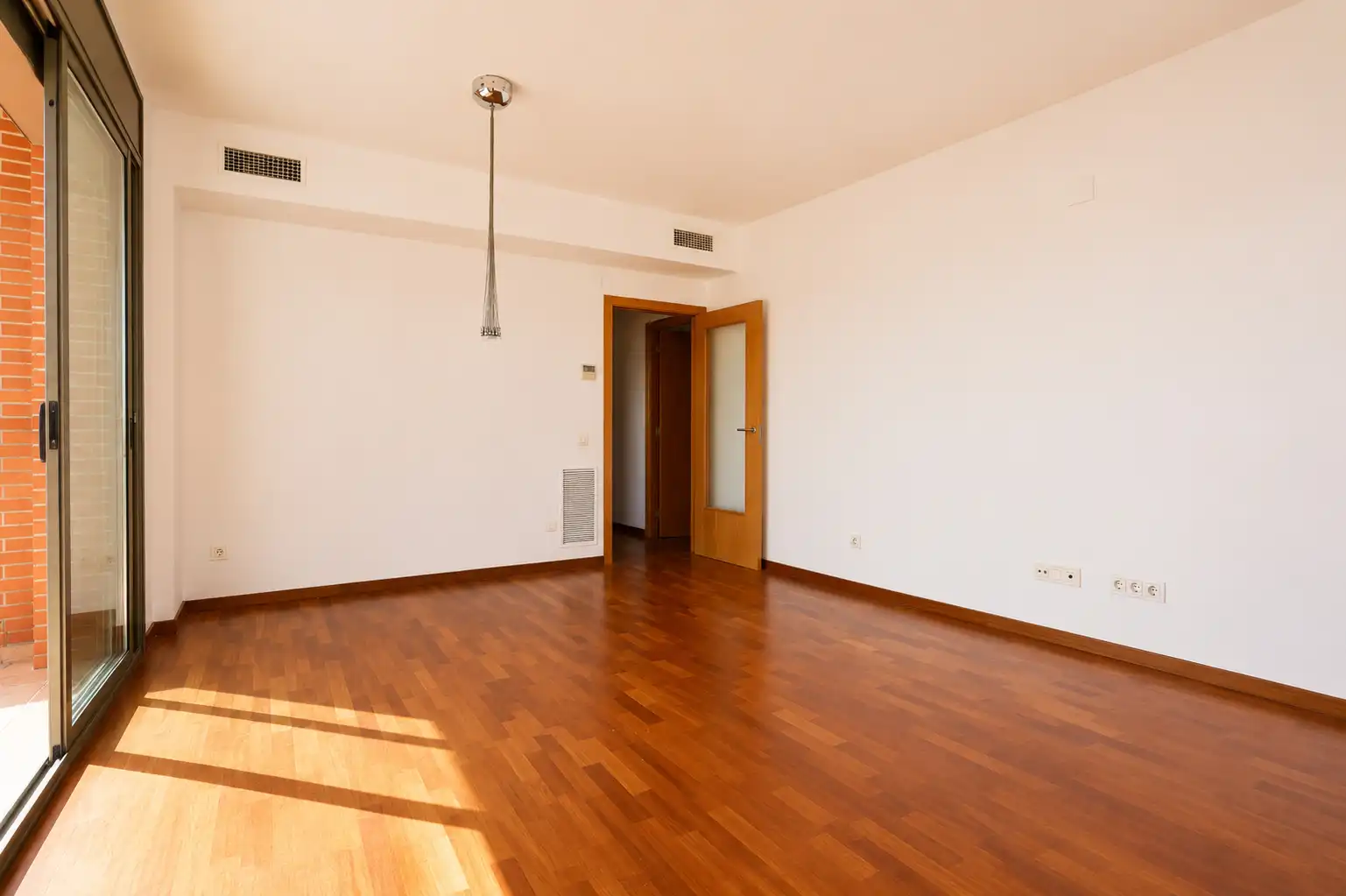 Sala d'estar de Àtic en venda en Reus amb Aire condicionat i Balcó
