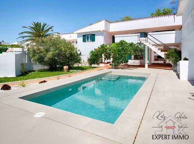 Casa-chalet en Venta en siroco en Cap Ras - Creus - Falconera