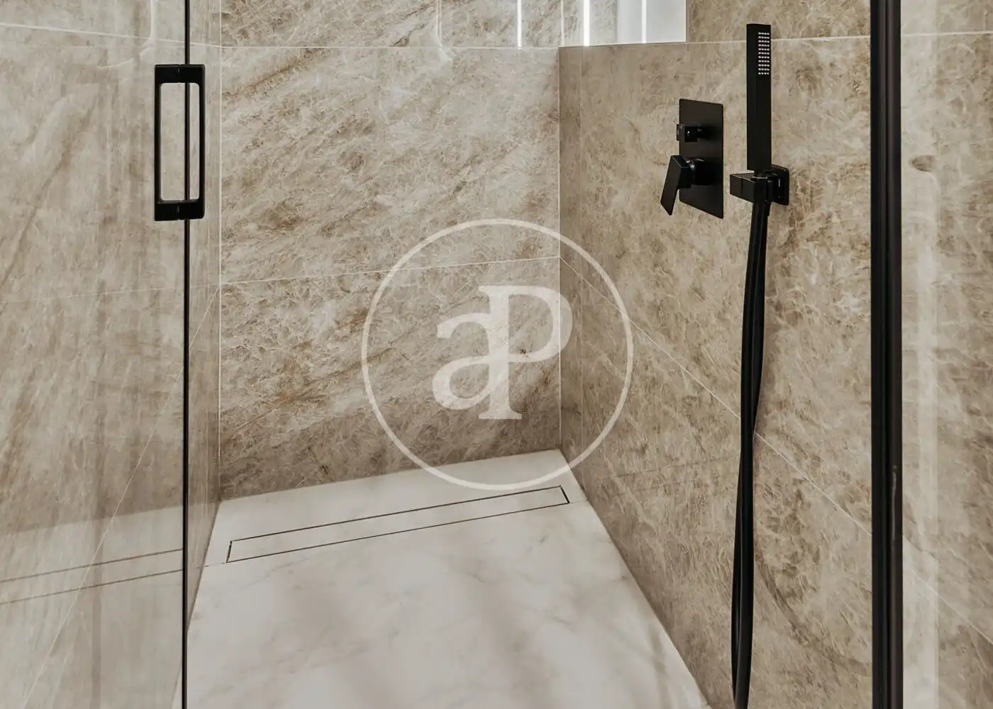 Badezimmer von Wohnung zum Verkauf in Madrid mit Klimaanlage, Heizung und Möbliert
