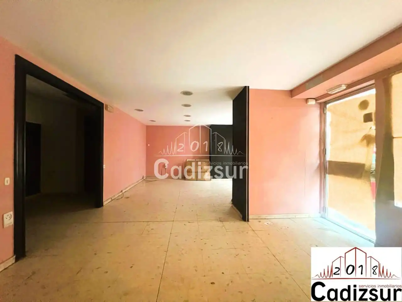Oficina de alquiler en  Cádiz Capital
