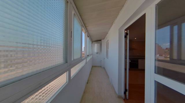 Piso en Venta en Av Pérez Galdós en Foners