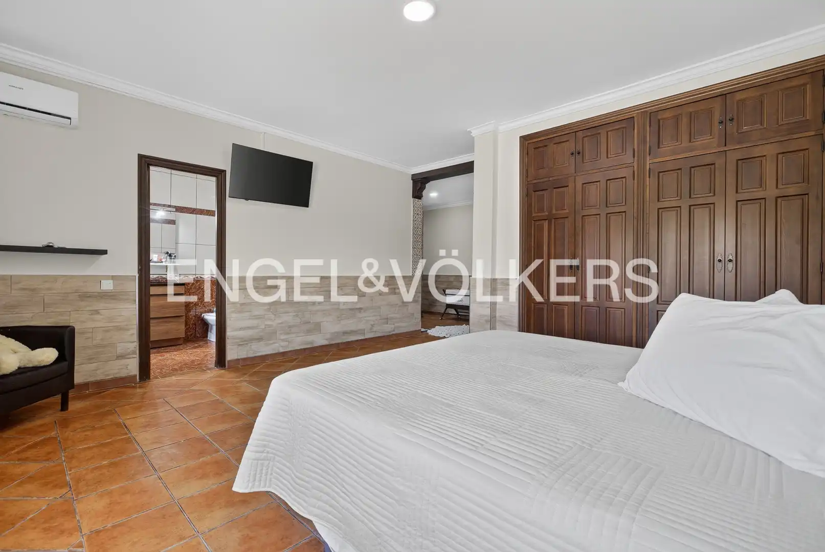 Habitación de Casa o chalet en venta en Carmona con Aire acondicionado, Calefacción y Jardín privado