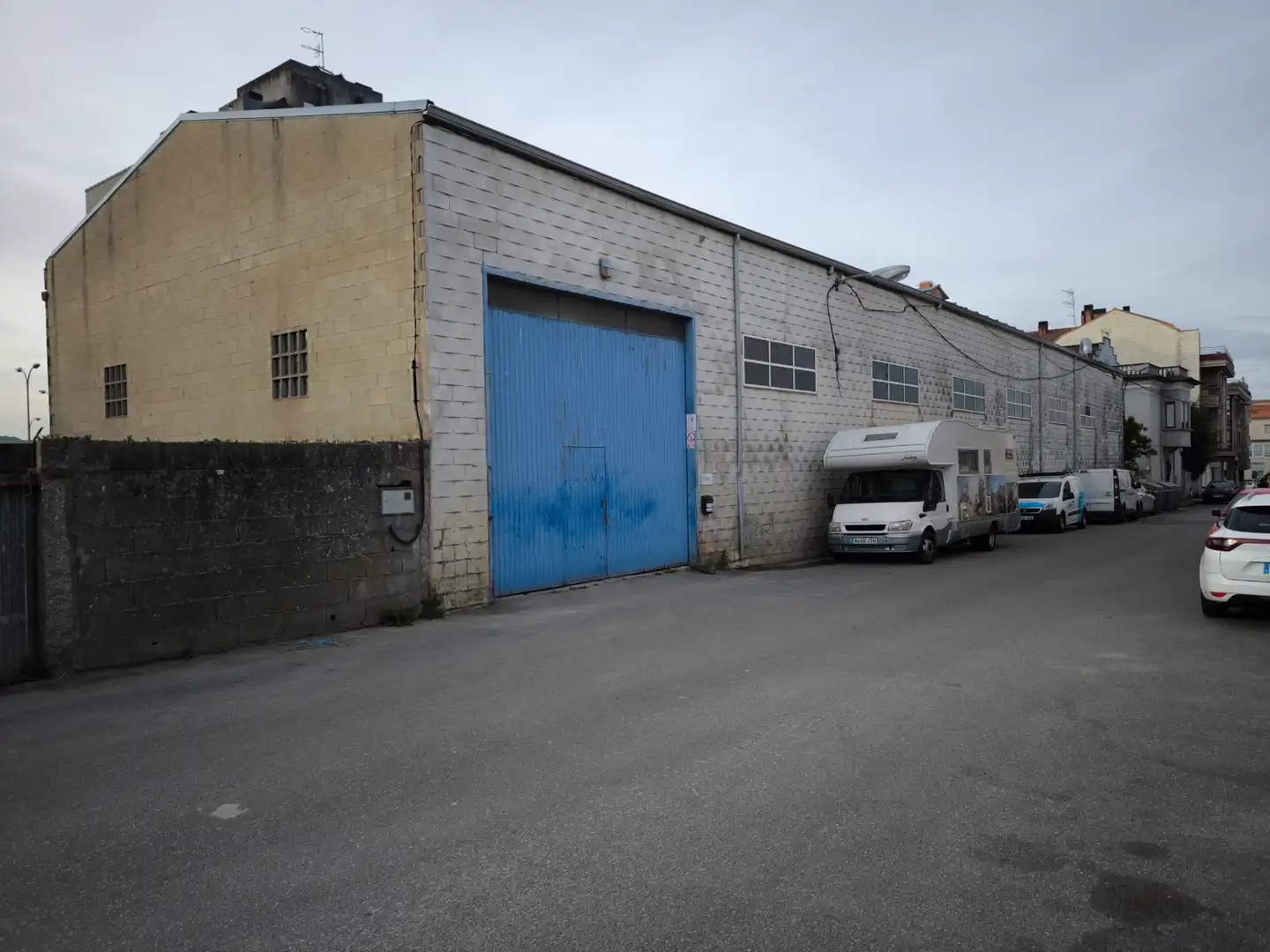 Vista exterior de Nave industrial de alquiler en Vilagarcía de Arousa