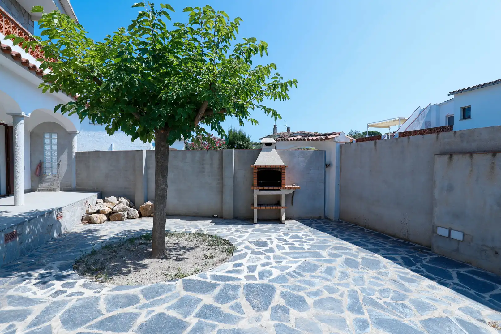 Garten von Haus oder Chalet zum Verkauf in L'Escala mit Klimaanlage, Terrasse und Möbliert