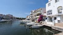 Àtic en venda en Empuriabrava amb Calefacció, Terrassa i Piscina comunitària