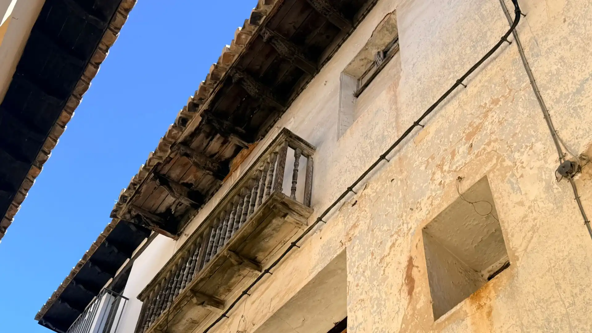 Vista exterior de Casa o chalet en venta en Rubielos de Mora con Jardín privado y Balcón