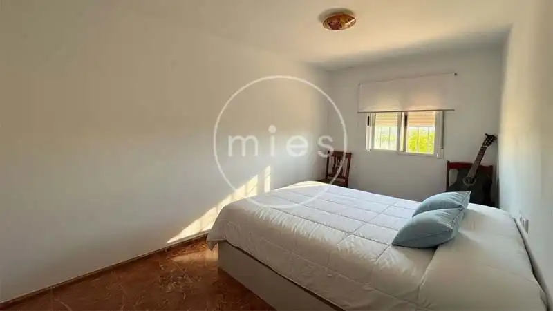 Bedroom of Houses for sale in Turís  with Air Conditioner, Heating and Private garden
