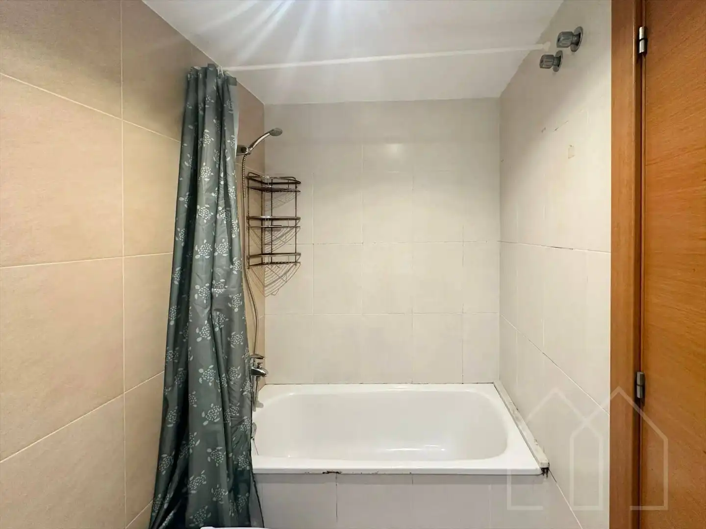 Bathroom of Flat for sale in Sant Feliu de Guíxols  with Air Conditioner, Heating and Terrace