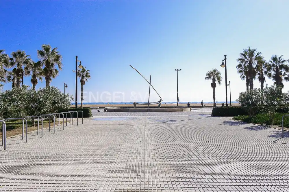 Vista exterior de Piso en venta en Valencia con Calefacción y Balcón