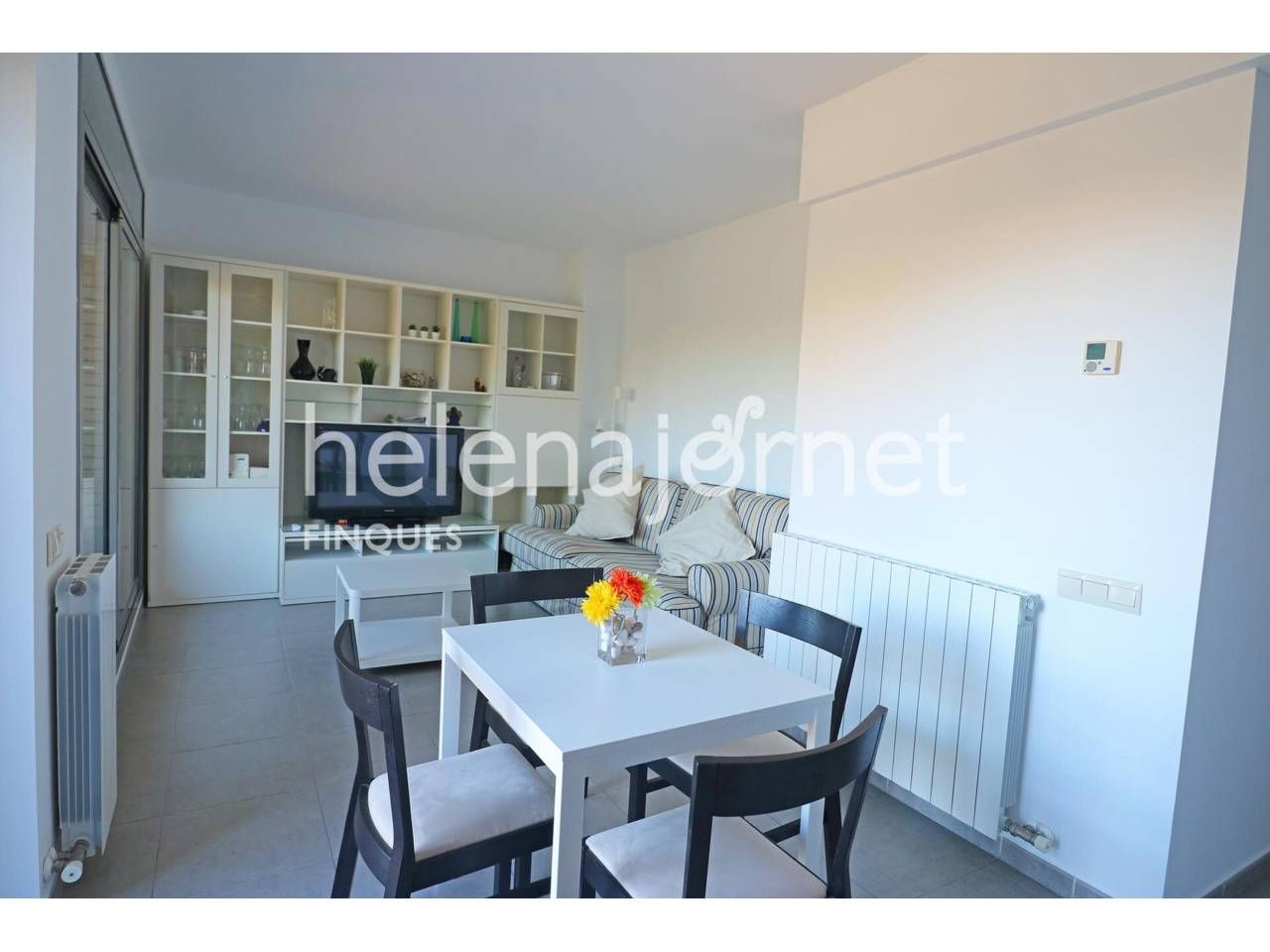 Living room of Flat for sale in Sant Feliu de Guíxols  with Air Conditioner, Heating and Terrace