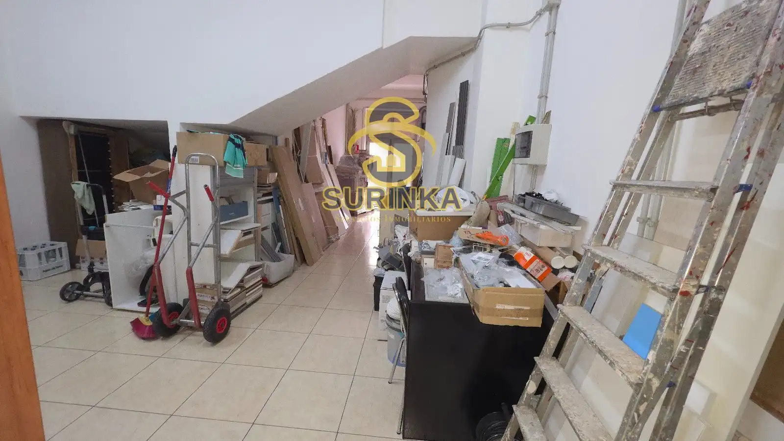 Business premises for sale in León y Castillo, imagen 17