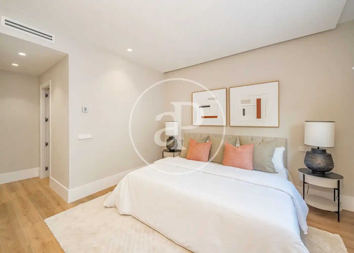 Schlafzimmer von Wohnung zum Verkauf in Madrid mit Klimaanlage, Heizung und Abstellraum