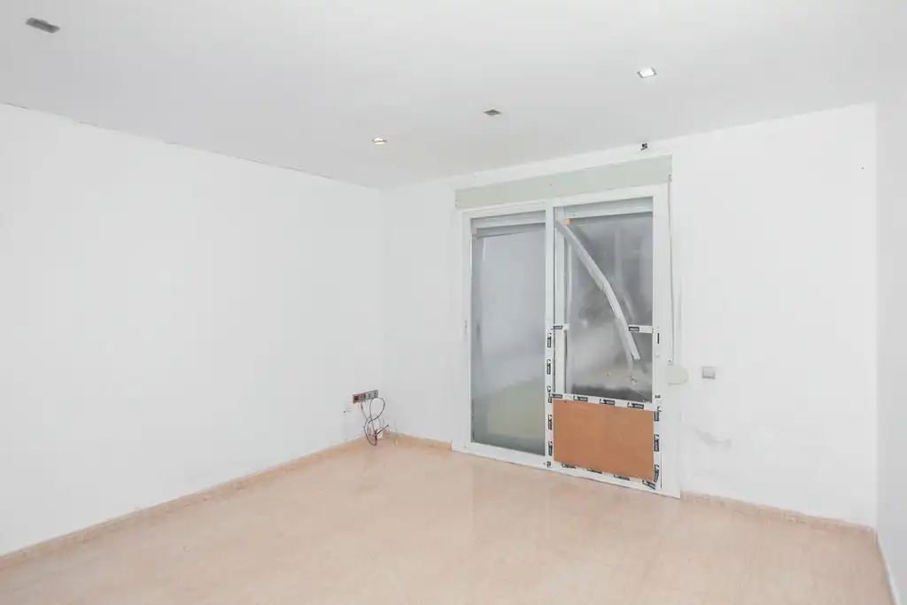 Wohnung mit Aufzug zum Verkauf in C/ Garrotxa, Nº 50, imagen 3
