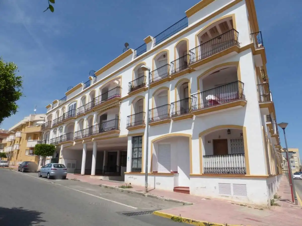 Außenansicht von Wohnung zum Verkauf in Vera mit Balkon und Gemeinschaftspool