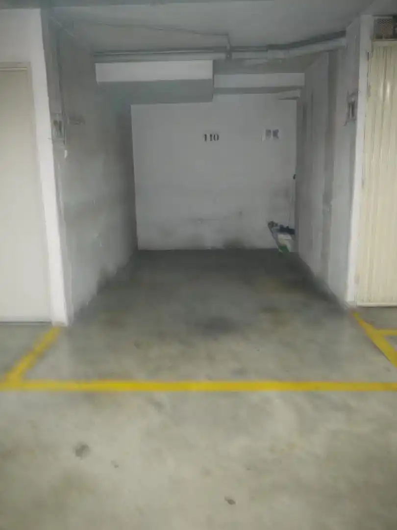 Parking of Garage for sale in Granada