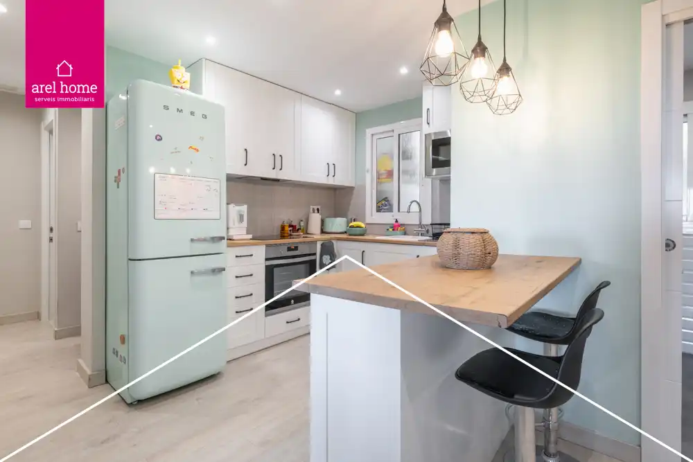 Küche von Wohnung zum Verkauf in Esplugues de Llobregat mit Klimaanlage, Heizung und Parkett