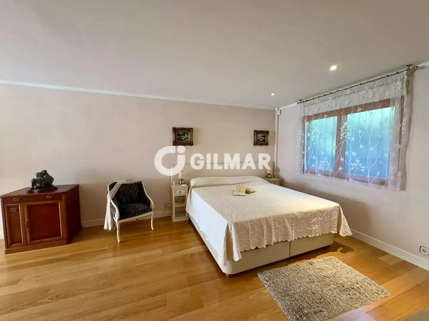 Chalet con piscina en venta en Las Lomas, imagen 6