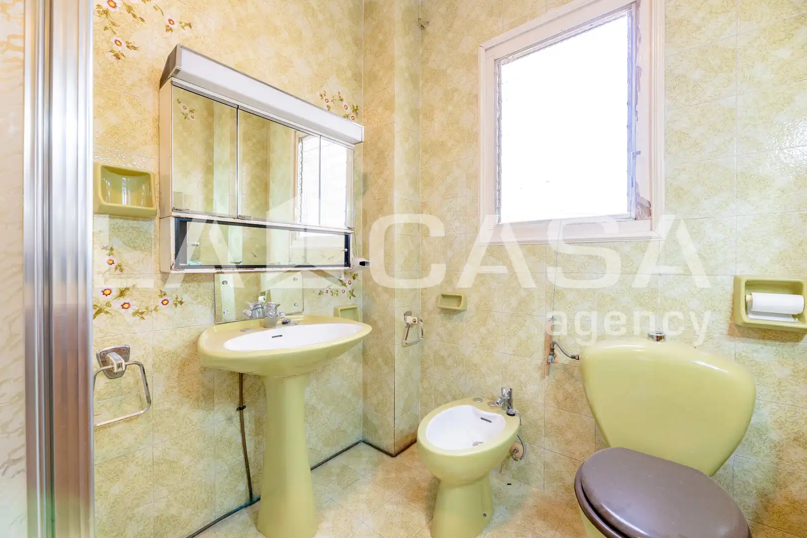 Bathroom of Flat for sale in Valencia  with Heating and Balcony
