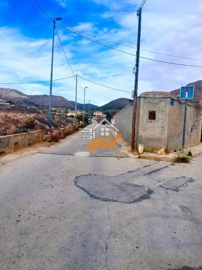 Vista exterior de Edificio en venta en Abanilla