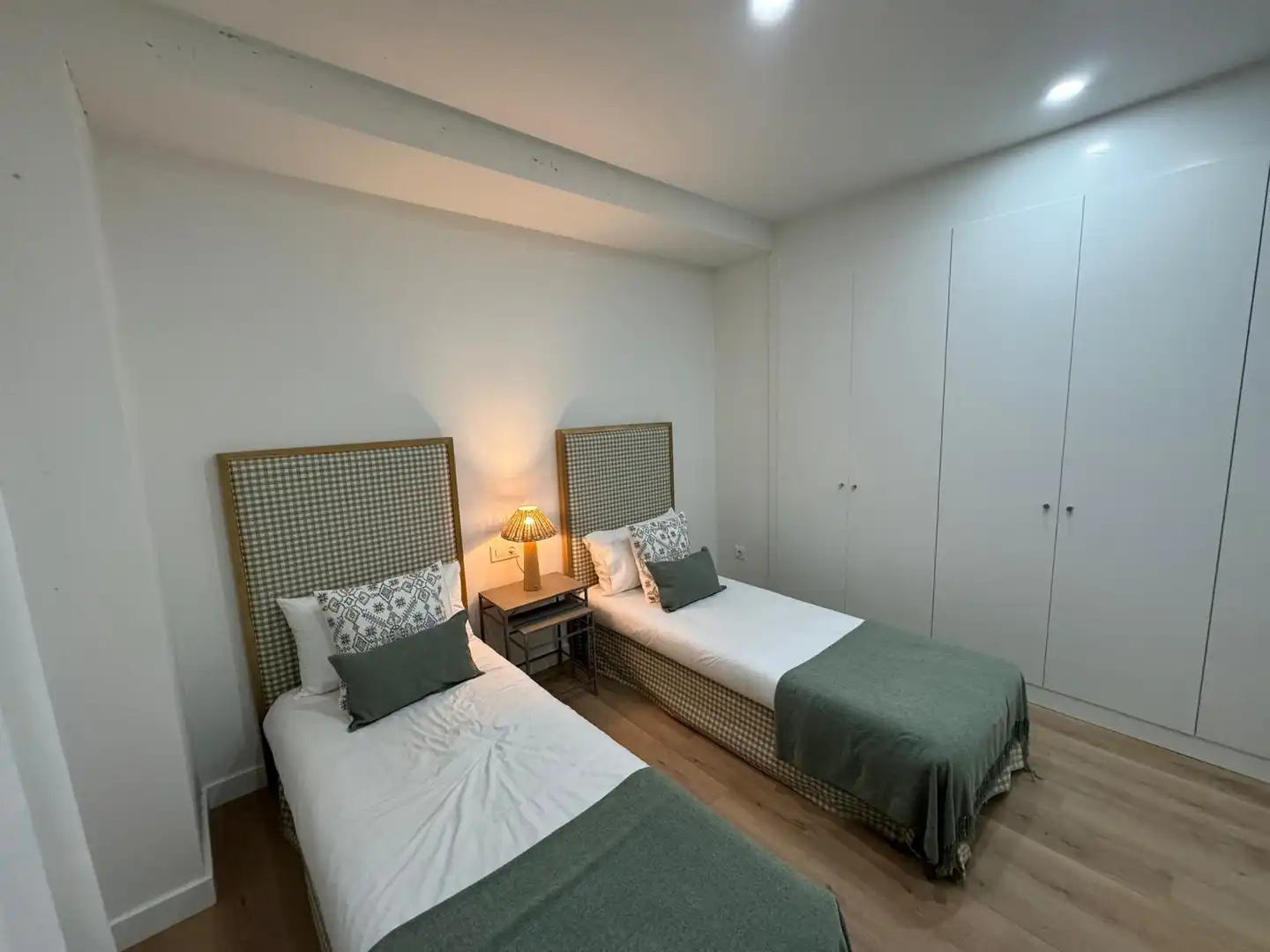Schlafzimmer von Erdgeschoss zum Verkauf in Málaga mit Klimaanlage, Heizung und Terrasse
